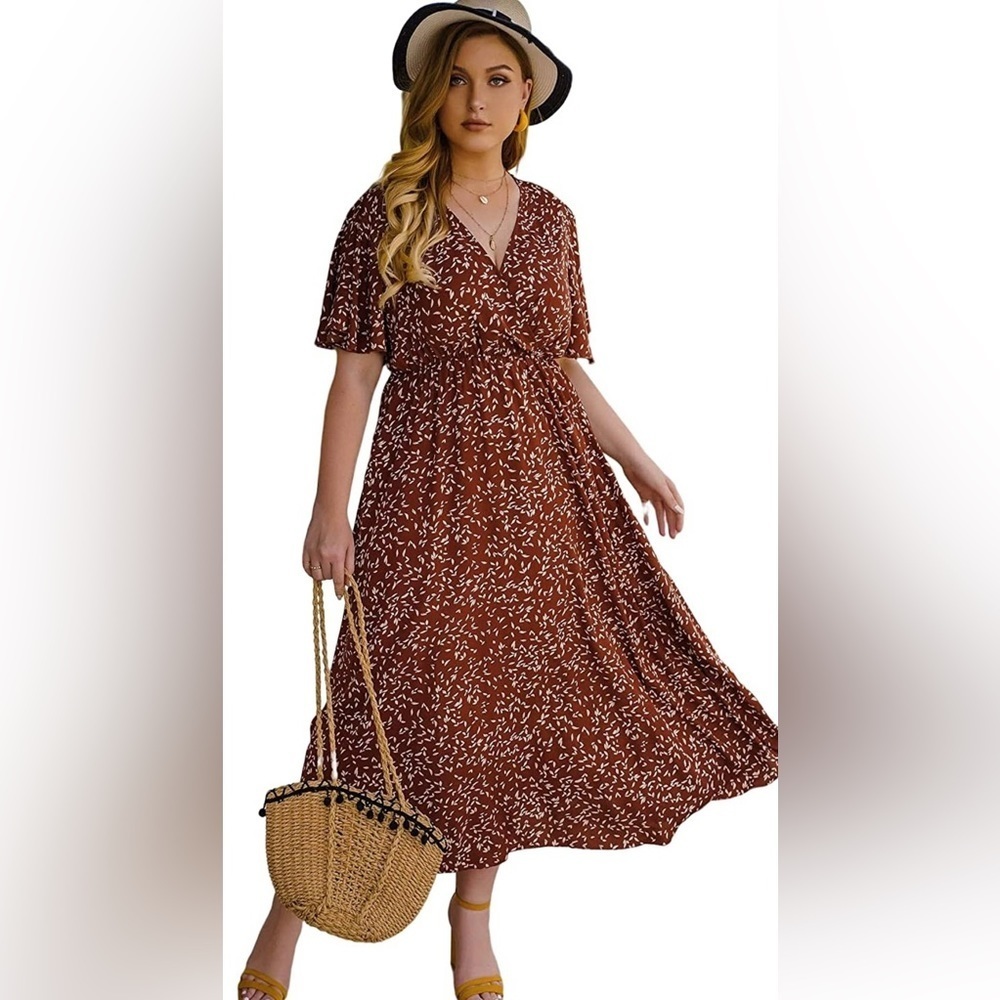 NWOT-WOMEN'S Plus Size Boho Floral V Neck Short Sleeve A Line Long Dress